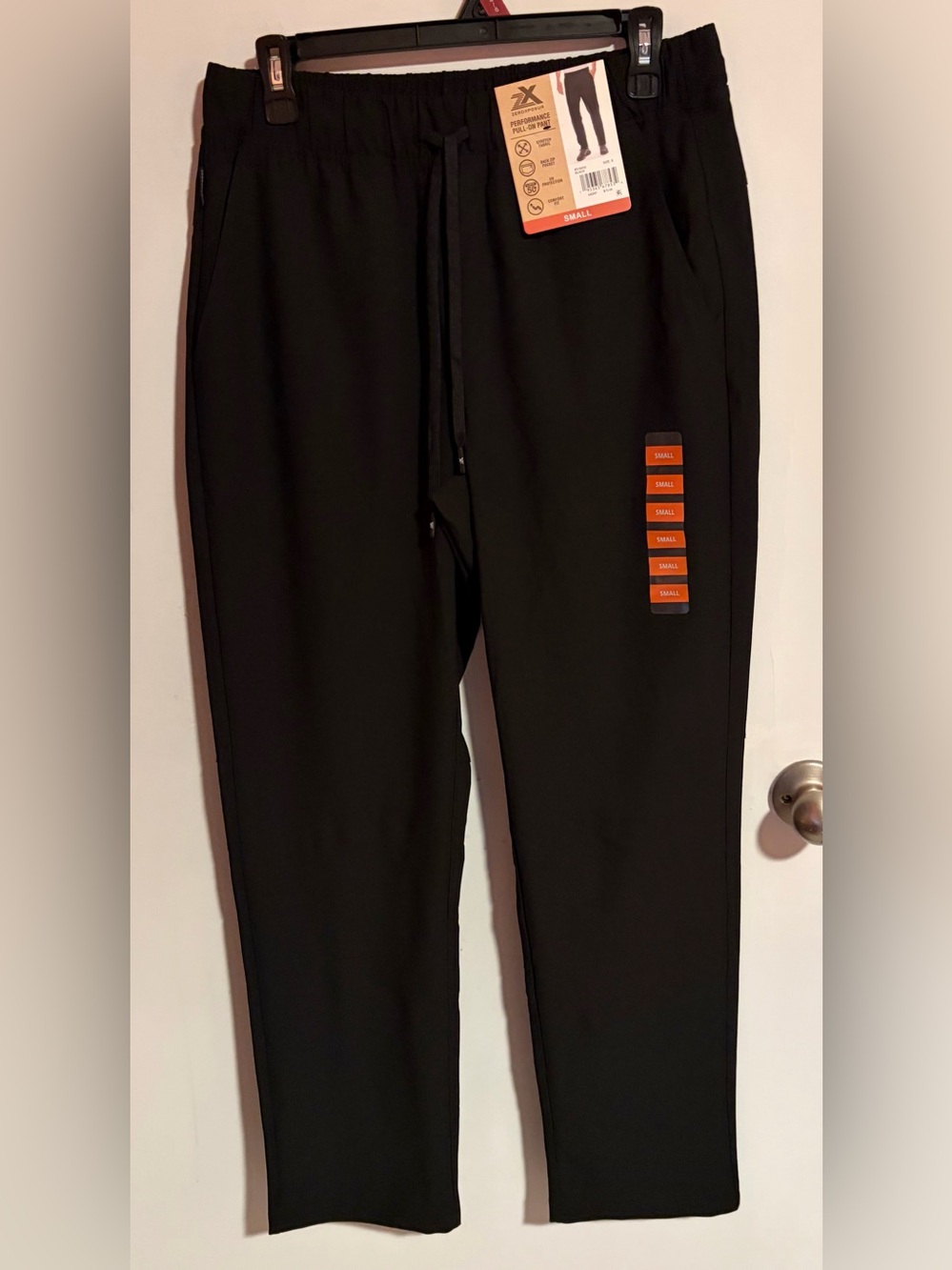Men’s NWT Black ZeroXposur Performance Pull-On Pants